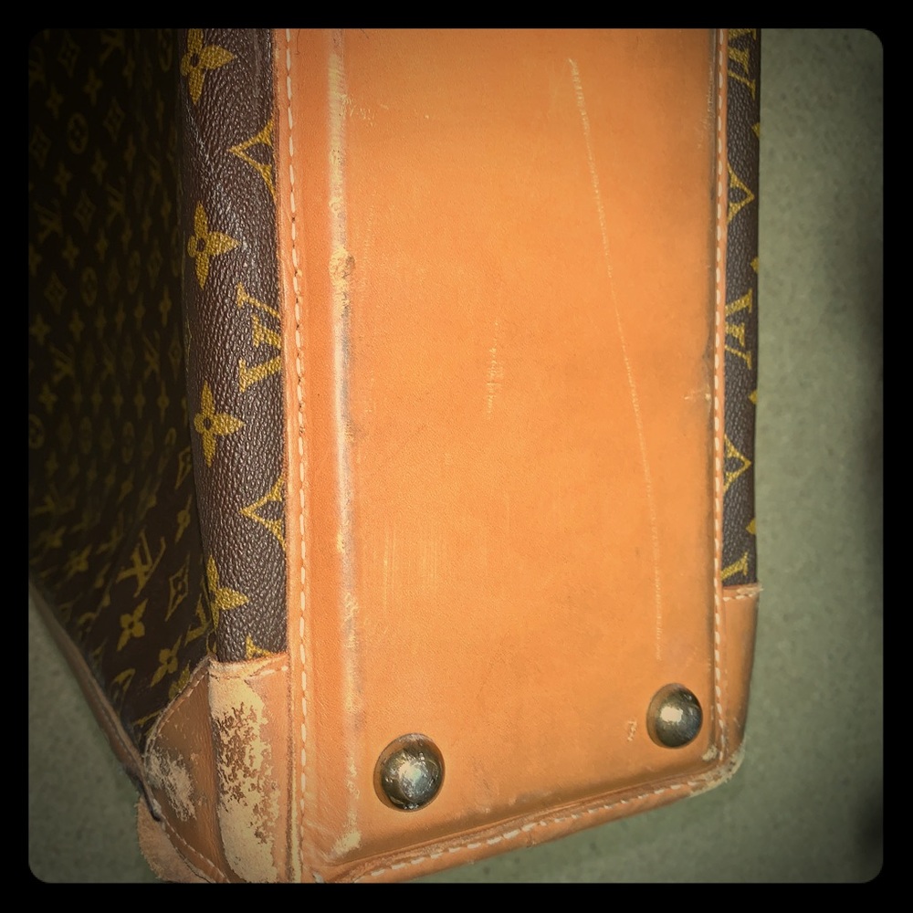 Louis Vuitton’s suitcase. Vintage.